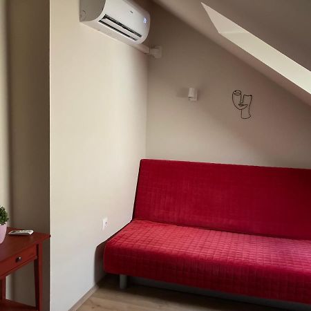 35 Vendeghaz Pecs Apartment Bagian luar foto